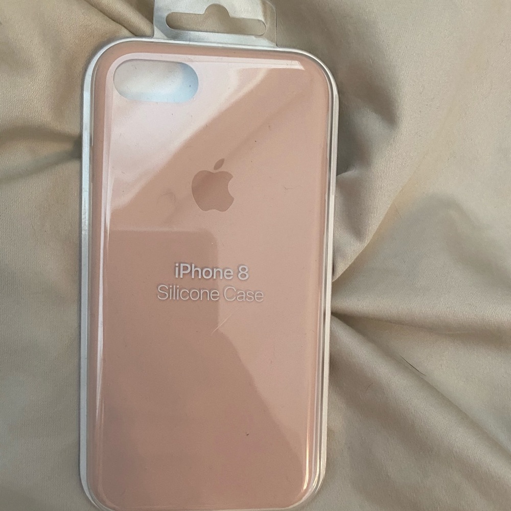 iPhone 8 silicon case 💓